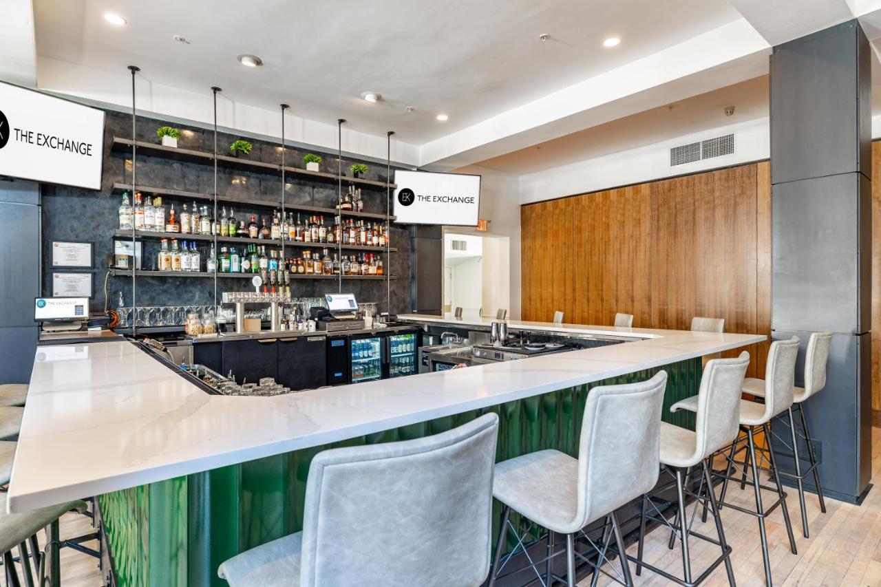 The Exchange Hotel Сент-Питерсберг Экстерьер фото